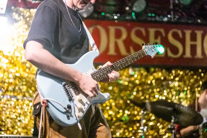 Live music photo by Jaden Parisi